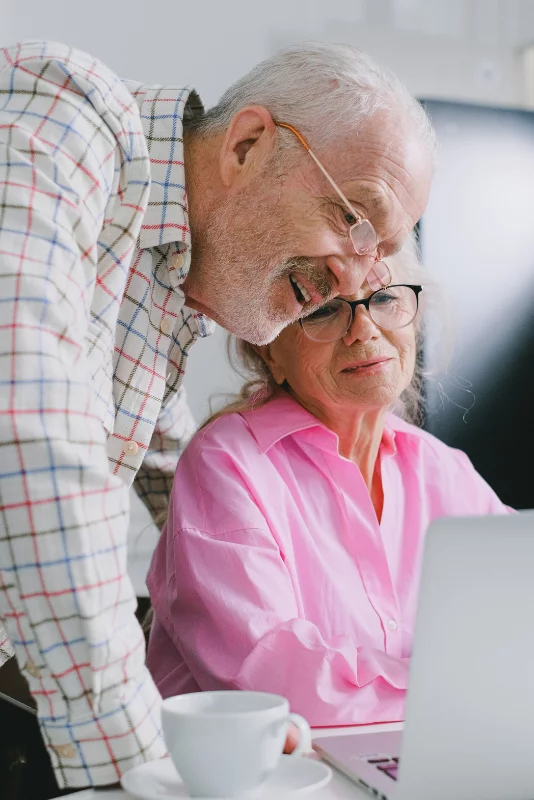 Comment dédramatiser le déménagement des seniors ?